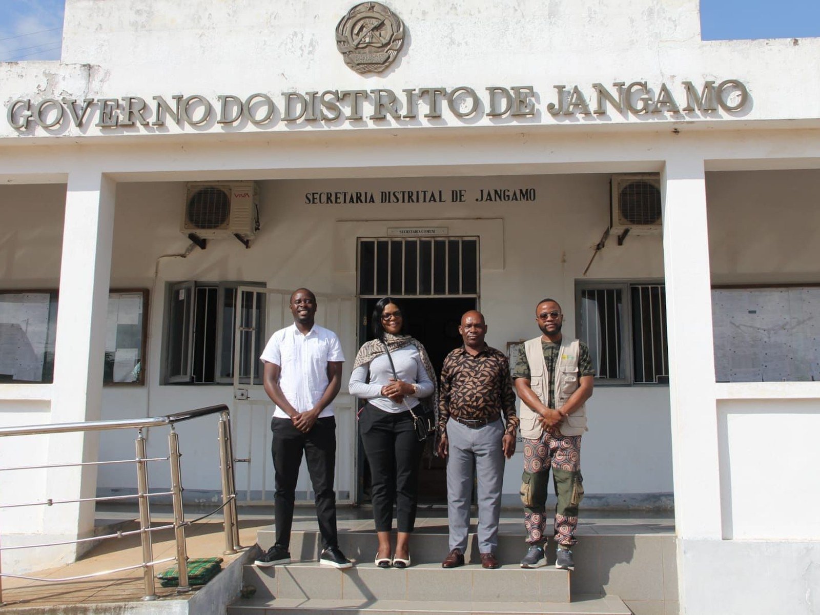 Dr Sithandweyinkosi Nkomo with district government colleagues, Jangamo, Mozambique